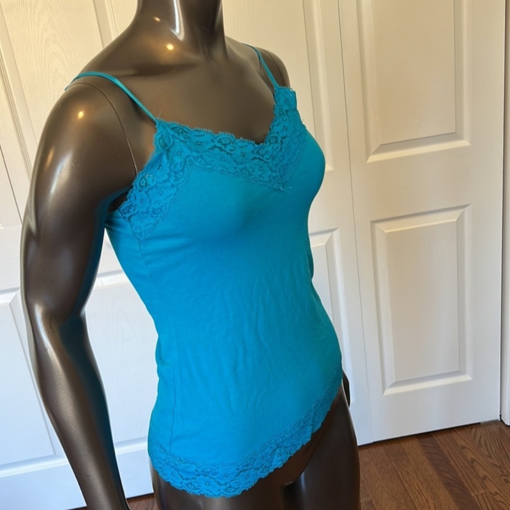 Forever 21 Vibrant Teal Blue Lace Camisole, Size Small - Picture 3 of 5